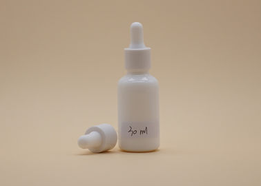Smooth Texture Essential Oil Dropper Bottles , Glass Bottles With Dropper Caps