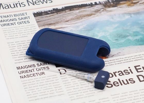Empty Mini Plastic Perfume Atomizer Spray Bottle Dark Blue Cosmetic Credit Card Pocket